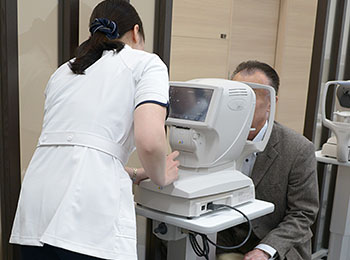 手術前の検査の様子